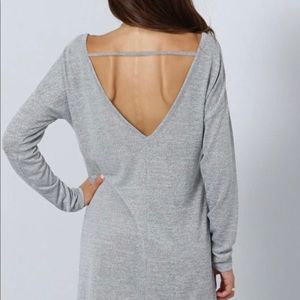 Shein Long-sleeve V-back dress